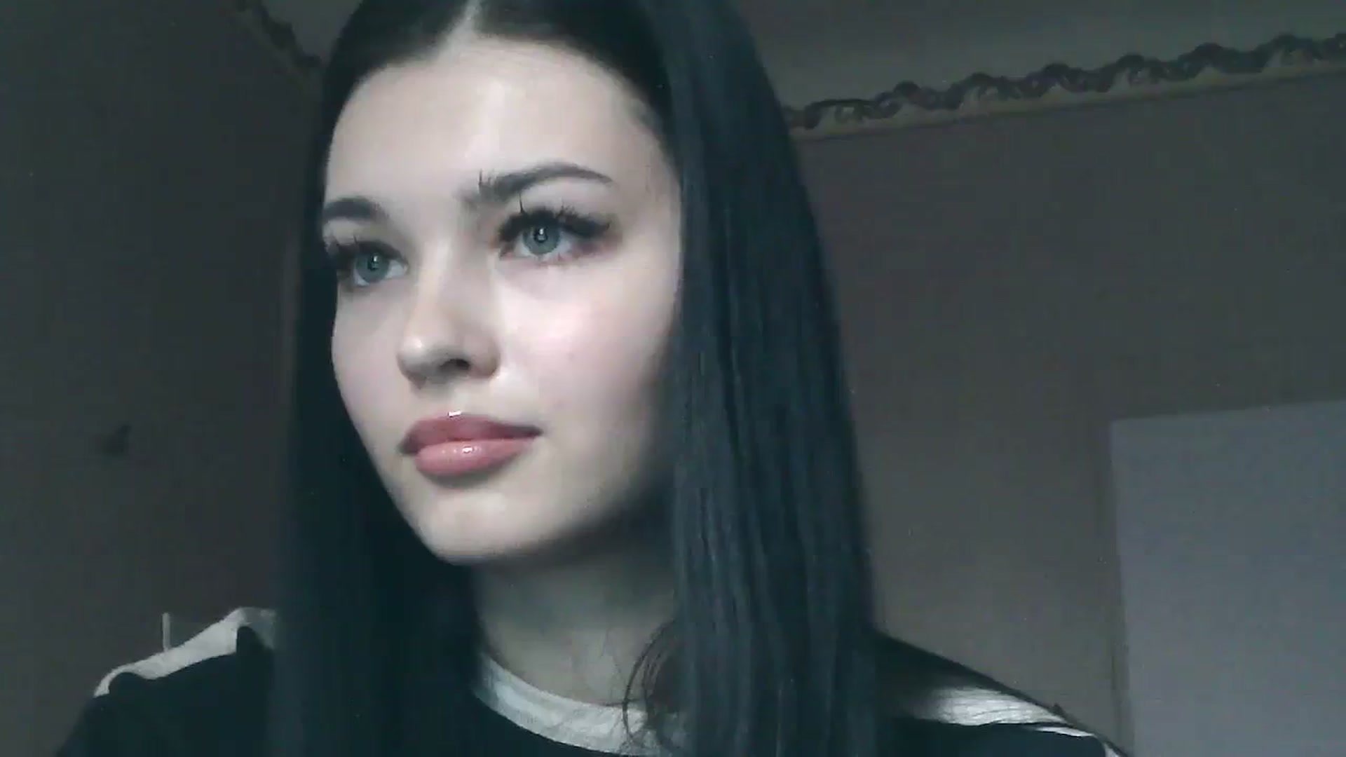 Gallery image thumbnail from BrianaMoon's myfreecams stream on, 03/18/2024, 13:54 image 2 of 20
