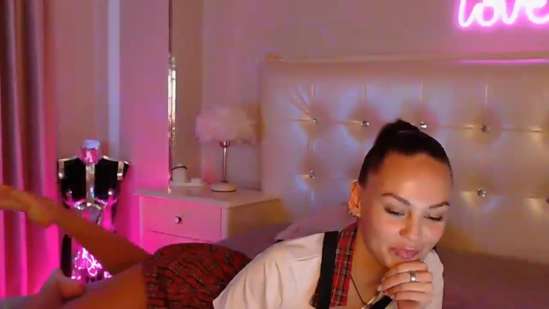 Gallery image thumbnail from Briana_Coxx's myfreecams stream on, 02/27/2025, 06:06 image 11 of 20