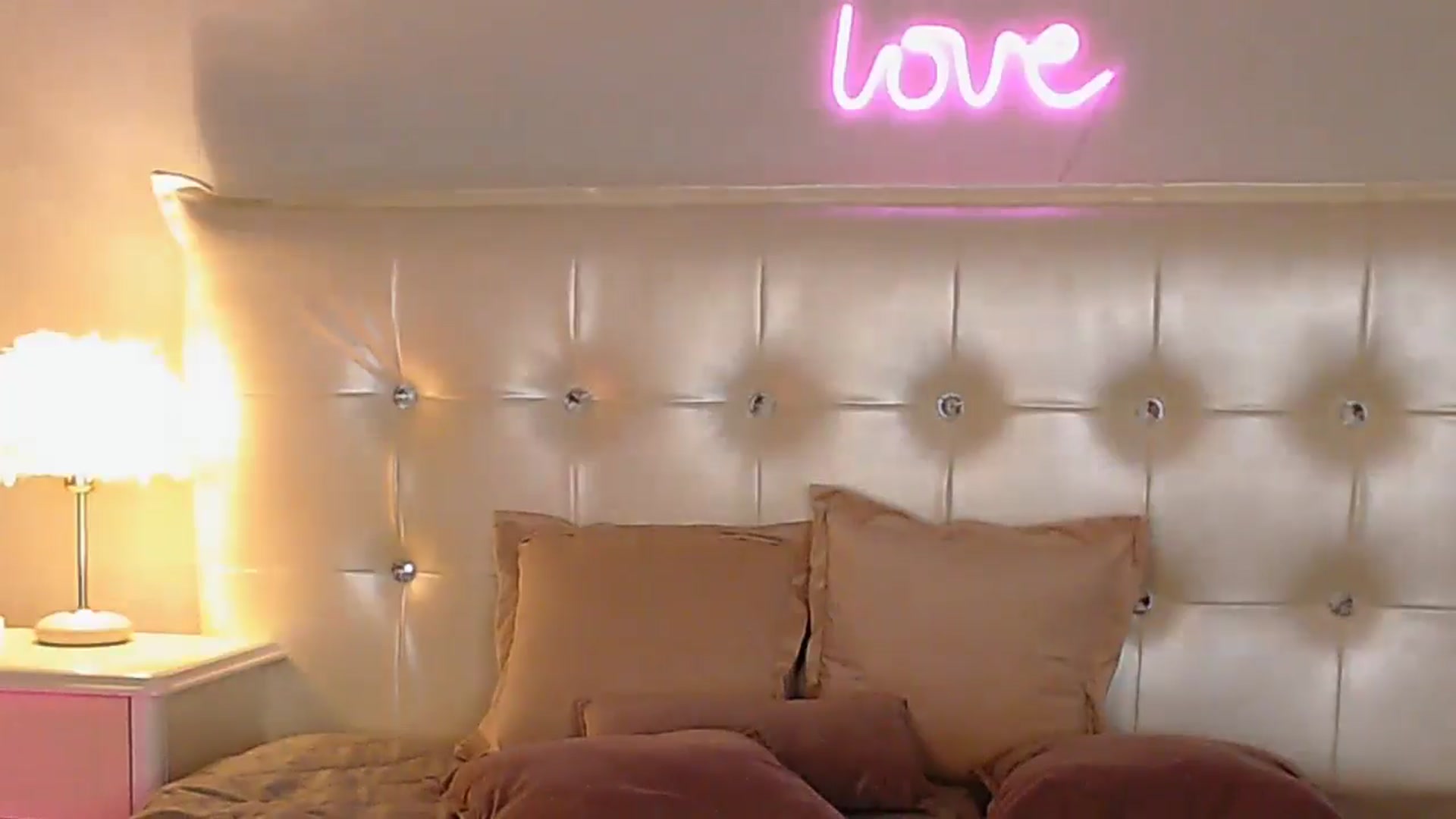 Gallery image thumbnail from Briana_Coxx's myfreecams stream on, 03/03/2025, 08:14 image 14 of 20