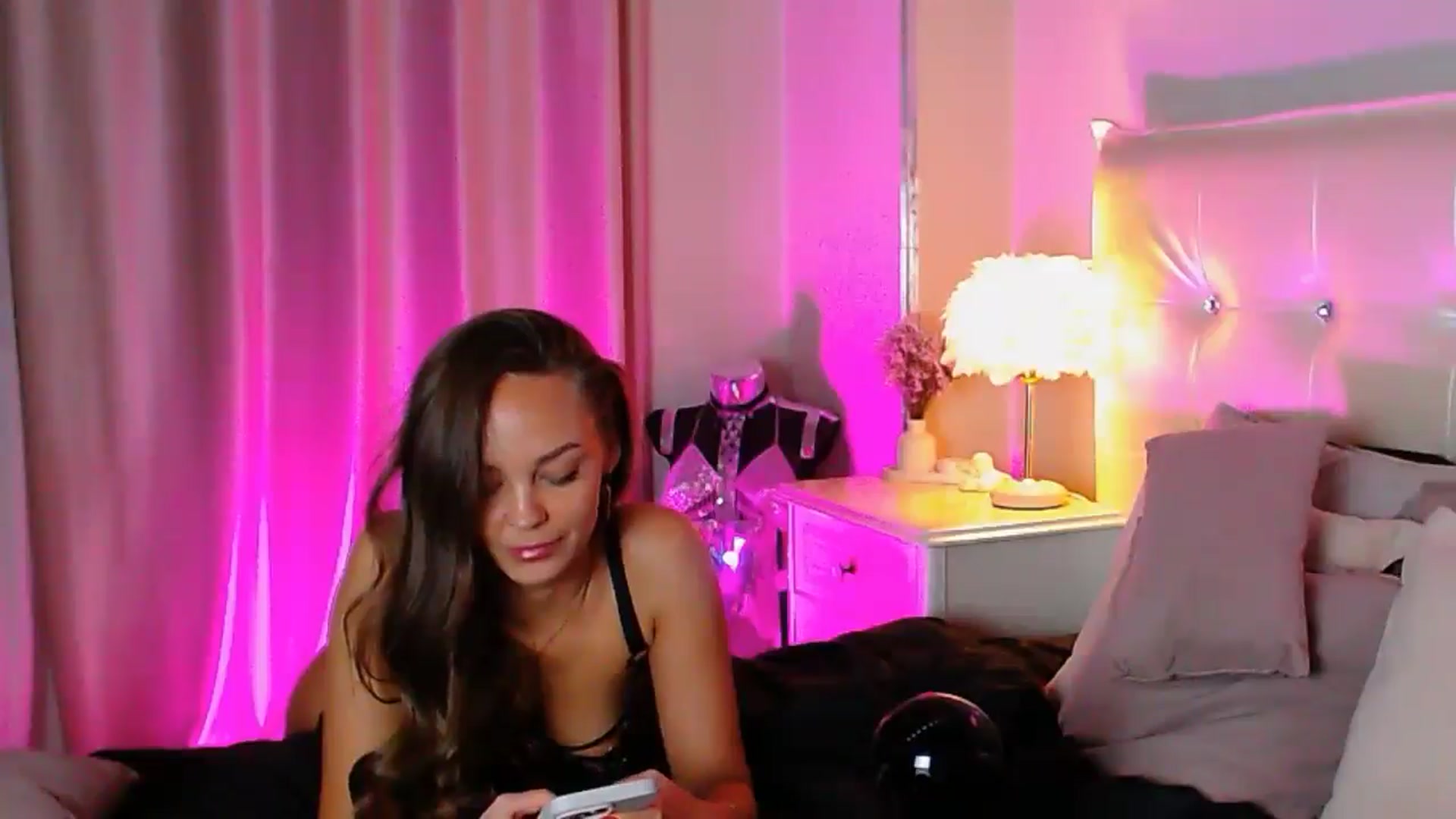 Gallery image thumbnail from Briana_Coxx's myfreecams stream on, 12/03/2025, 09:14 image 20 of 20