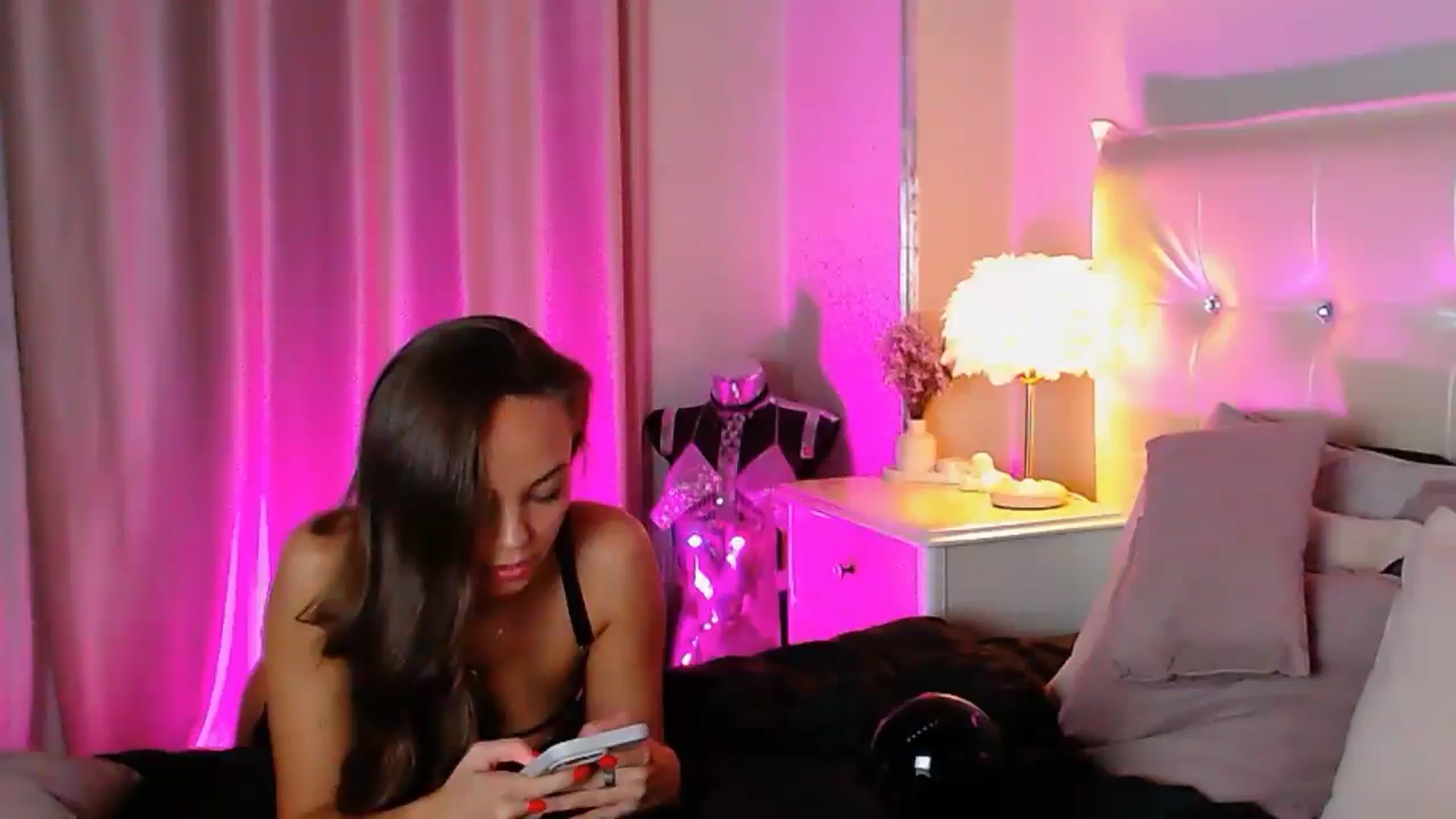 Gallery image thumbnail from Briana_Coxx's myfreecams stream on, 12/03/2025, 09:14 image 17 of 20