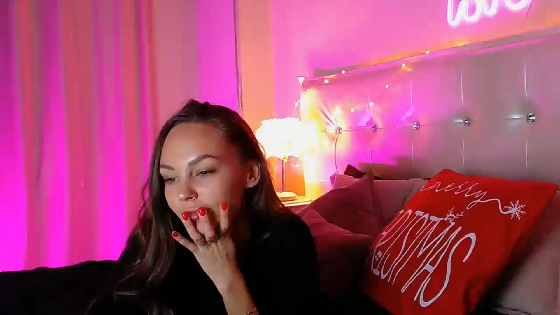 Gallery image thumbnail from Briana_Coxx's myfreecams stream on, 12/19/2025, 10:29 image 11 of 20