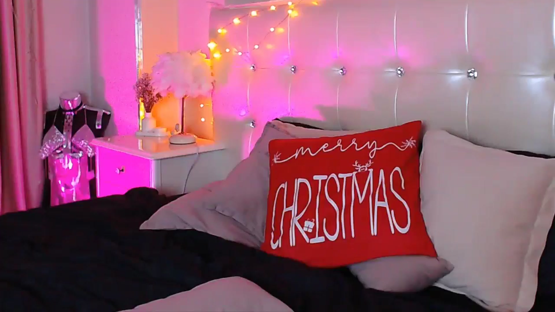 Gallery image thumbnail from Briana_Coxx's myfreecams stream on, 01/02/2026, 05:42 image 17 of 20