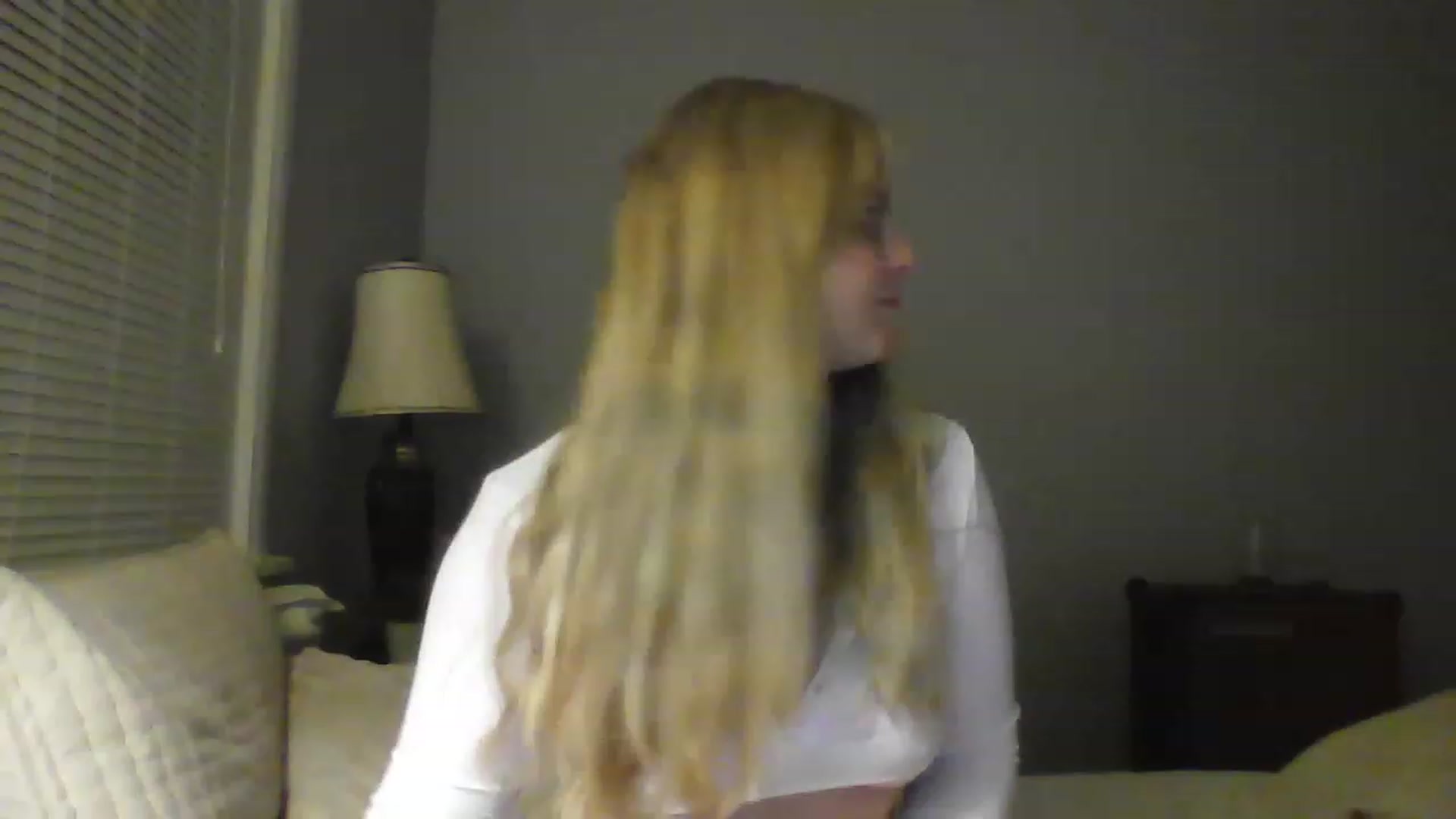 Gallery image thumbnail from Brianna8's myfreecams stream on, 05/12/2023, 02:12 image 4 of 20