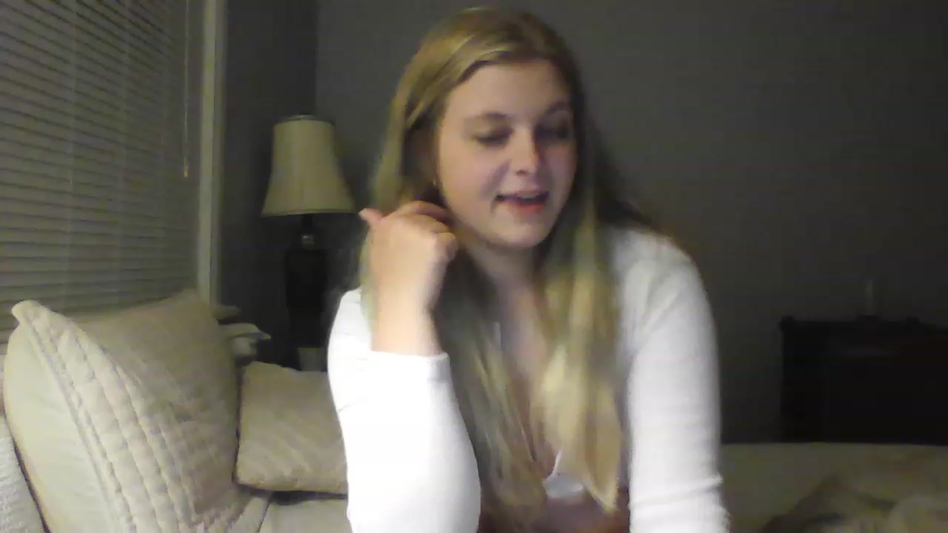 Gallery image thumbnail from Brianna8's myfreecams stream on, 05/12/2023, 02:12 image 7 of 20