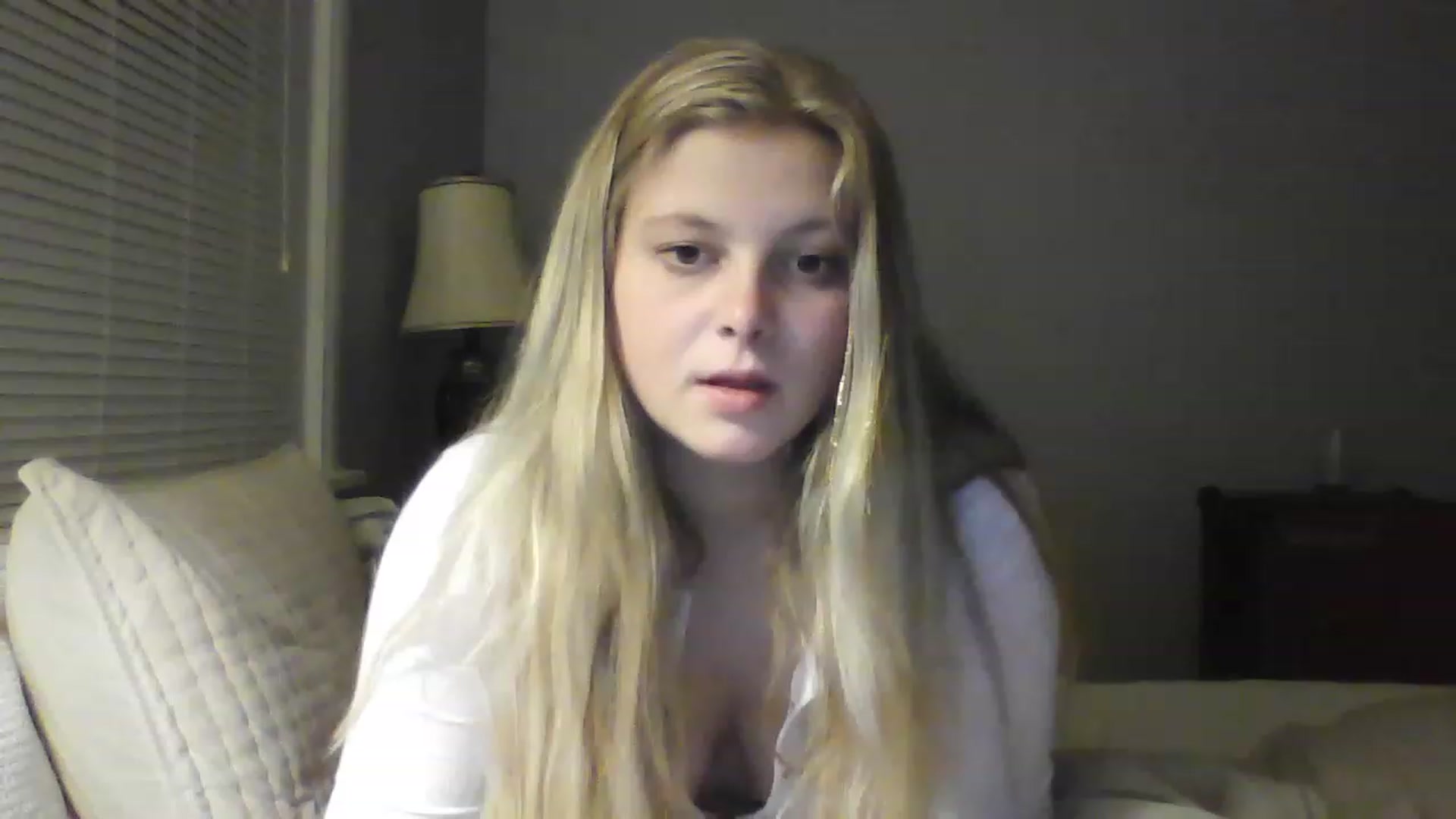 Gallery image thumbnail from Brianna8's myfreecams stream on, 05/12/2023, 02:12 image 10 of 20