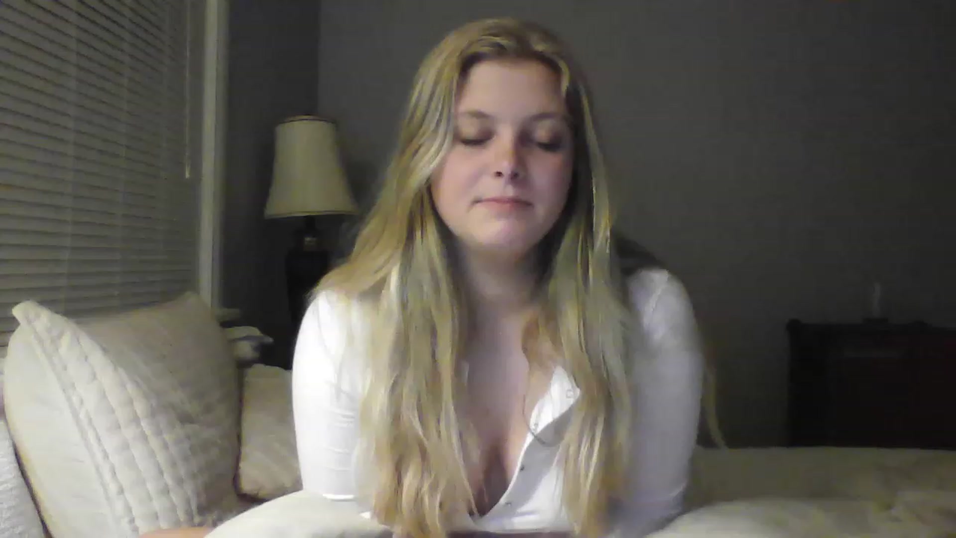 Gallery image thumbnail from Brianna8's myfreecams stream on, 05/12/2023, 02:12 image 9 of 20