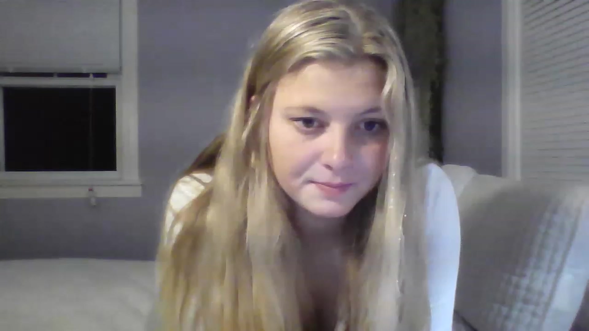 Gallery image thumbnail from Brianna8's myfreecams stream on, 05/13/2023, 04:39 image 16 of 20