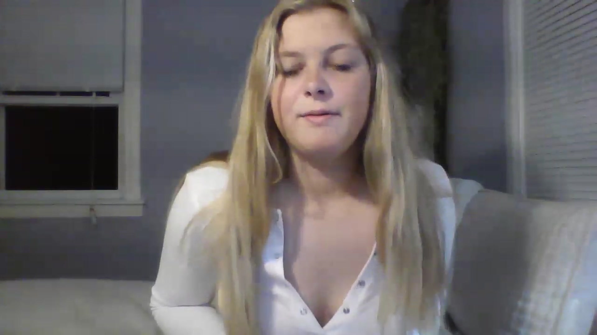 Gallery image thumbnail from Brianna8's myfreecams stream on, 05/13/2023, 04:39 image 7 of 20