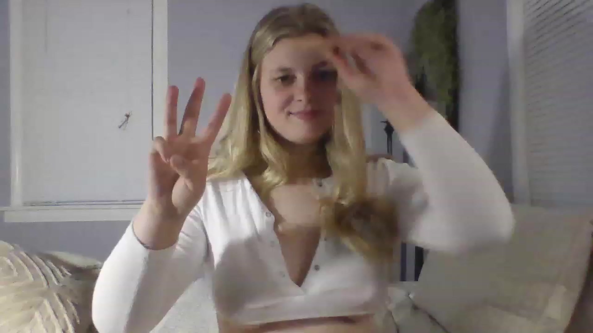 Gallery image thumbnail from Brianna8's myfreecams stream on, 05/16/2023, 01:13 image 1 of 20