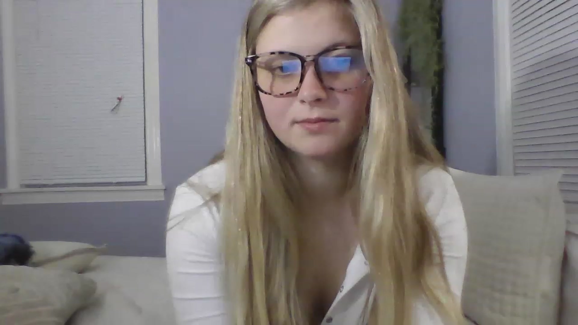 Gallery image thumbnail from Brianna8's myfreecams stream on, 05/18/2023, 03:23 image 14 of 20