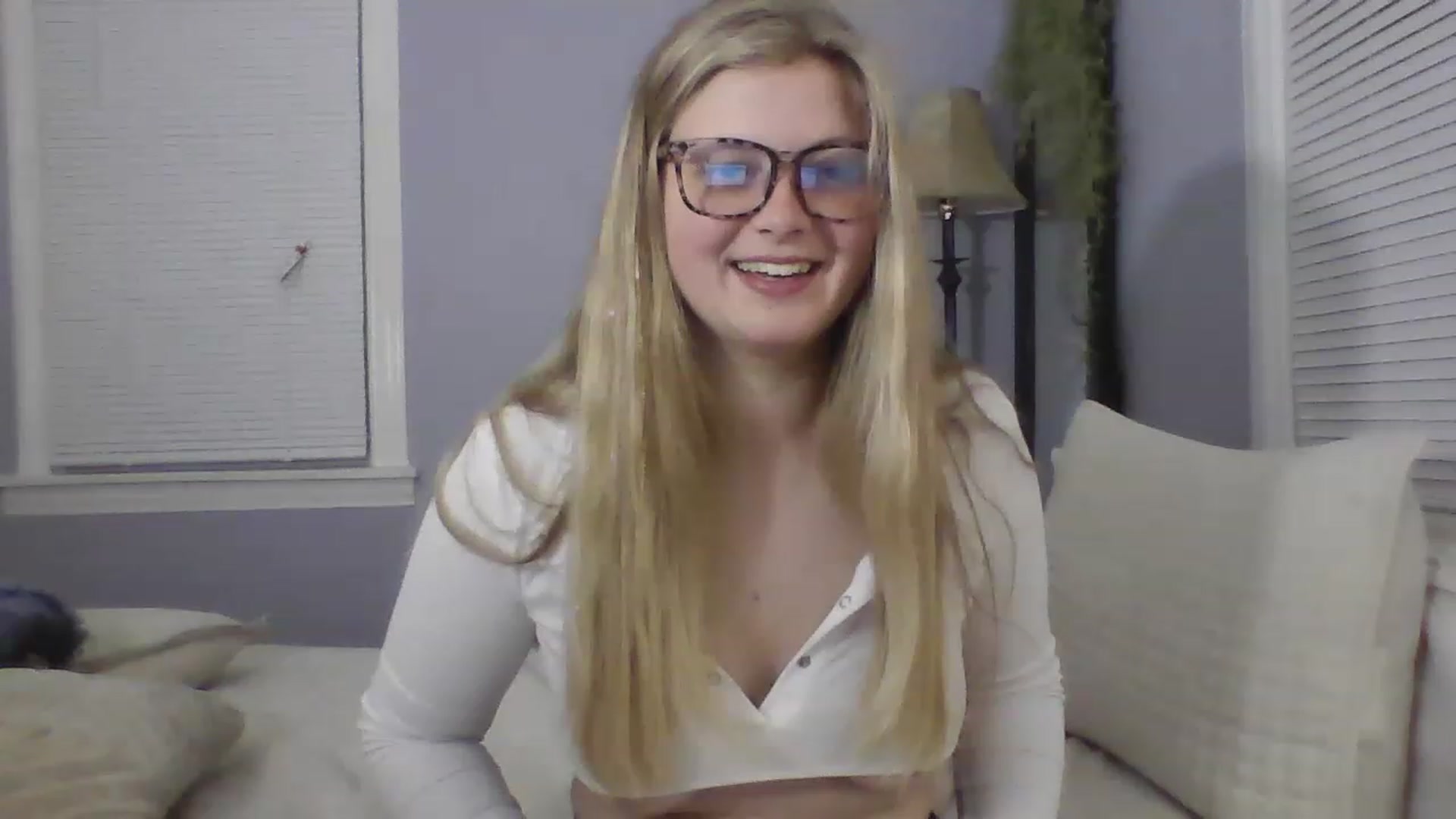Gallery image thumbnail from Brianna8's myfreecams stream on, 05/18/2023, 03:23 image 9 of 20
