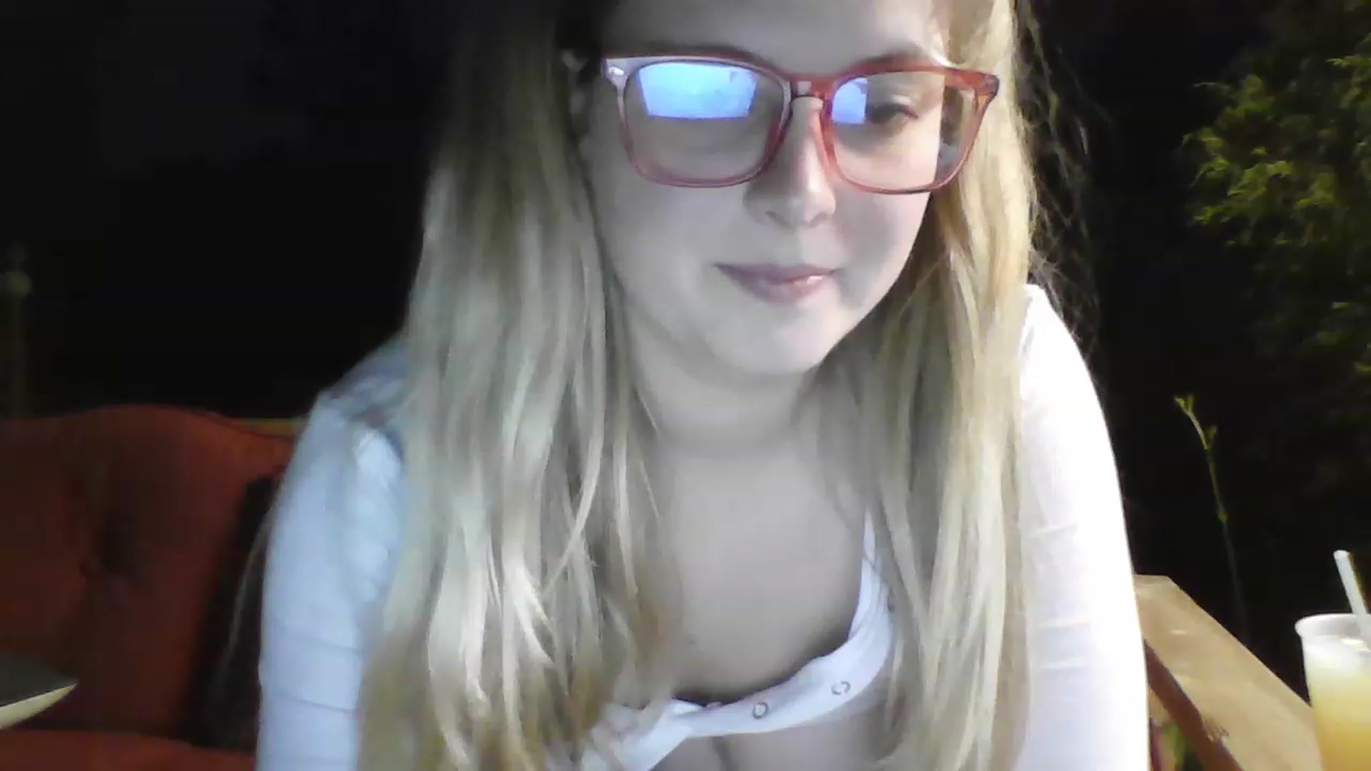 Gallery image thumbnail from Brianna8's myfreecams stream on, 06/14/2023, 01:38 image 17 of 20