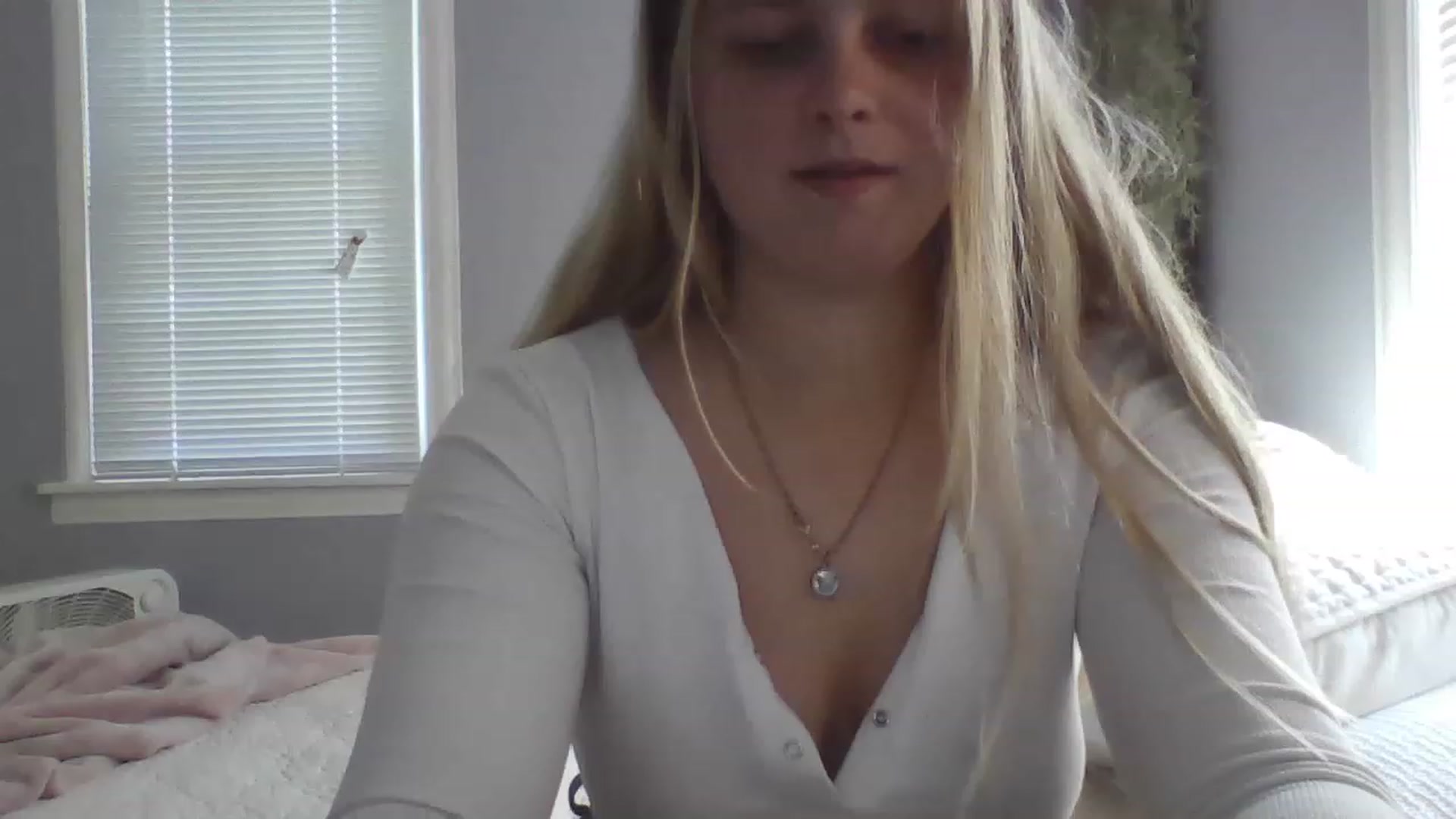 Gallery image thumbnail from Brianna8's myfreecams stream on, 07/28/2023, 20:01 image 12 of 20