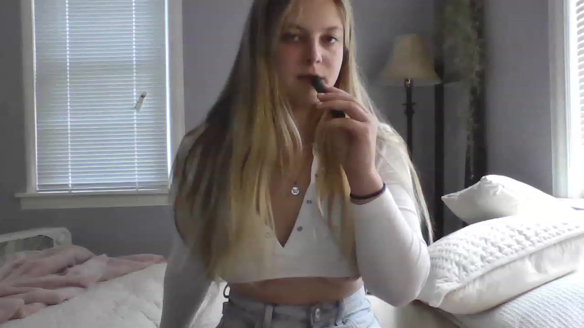 Gallery image thumbnail from Brianna8's myfreecams stream on, 07/28/2023, 20:01 image 1 of 20