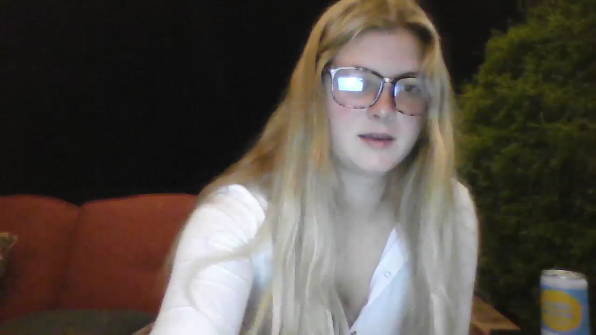 Gallery image thumbnail from Brianna8's myfreecams stream on, 08/13/2023, 01:04 image 14 of 20
