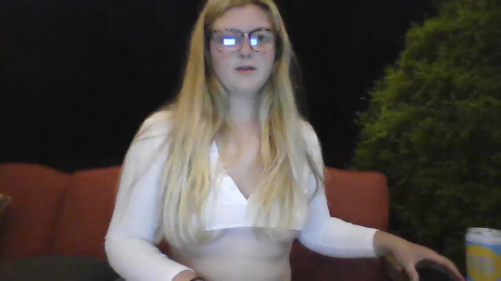 Gallery image thumbnail from Brianna8's myfreecams stream on, 08/13/2023, 01:04 image 2 of 20