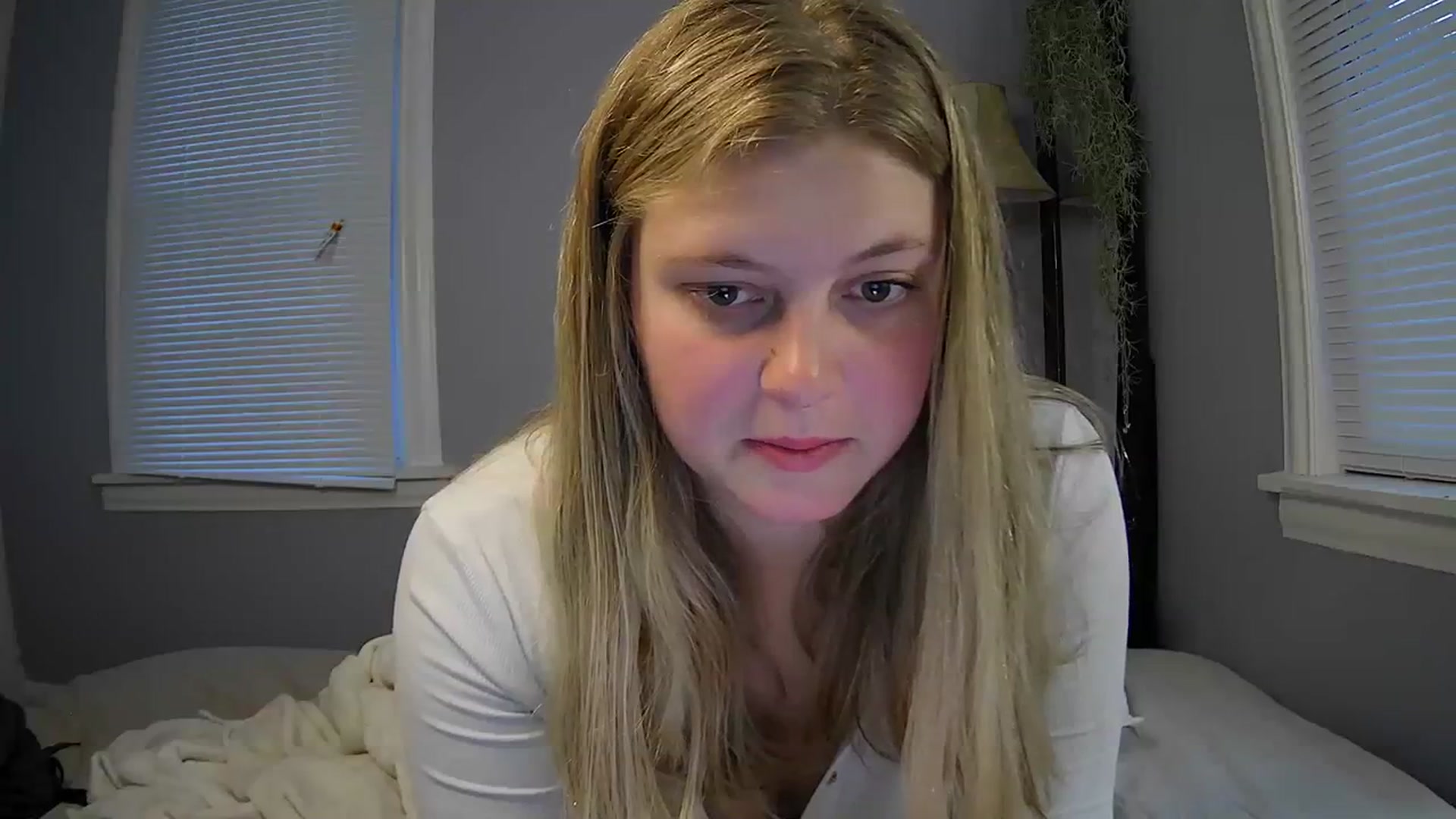 Gallery image thumbnail from Brianna8's myfreecams stream on, 09/07/2023, 23:17 image 10 of 20