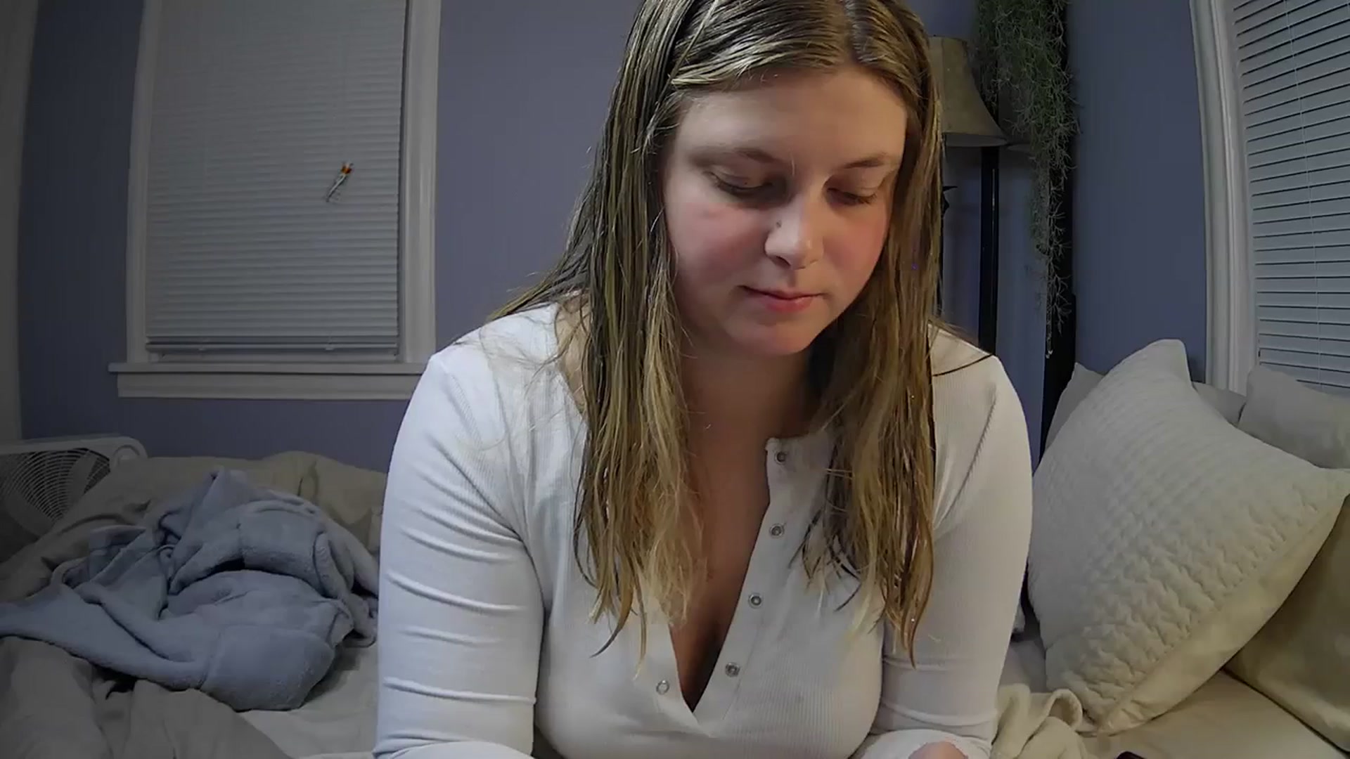 Gallery image thumbnail from Brianna8's myfreecams stream on, 09/18/2023, 23:30 image 15 of 20