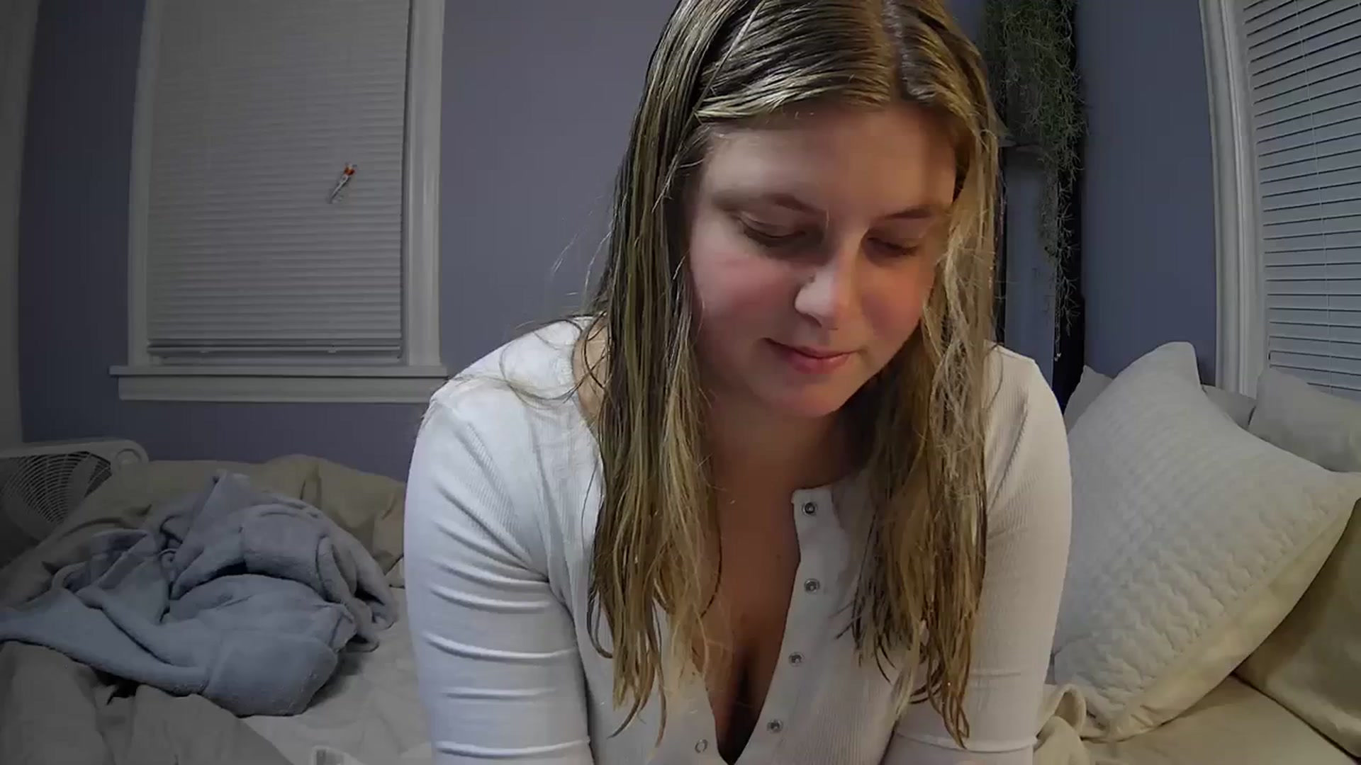 Gallery image thumbnail from Brianna8's myfreecams stream on, 09/18/2023, 23:30 image 5 of 20