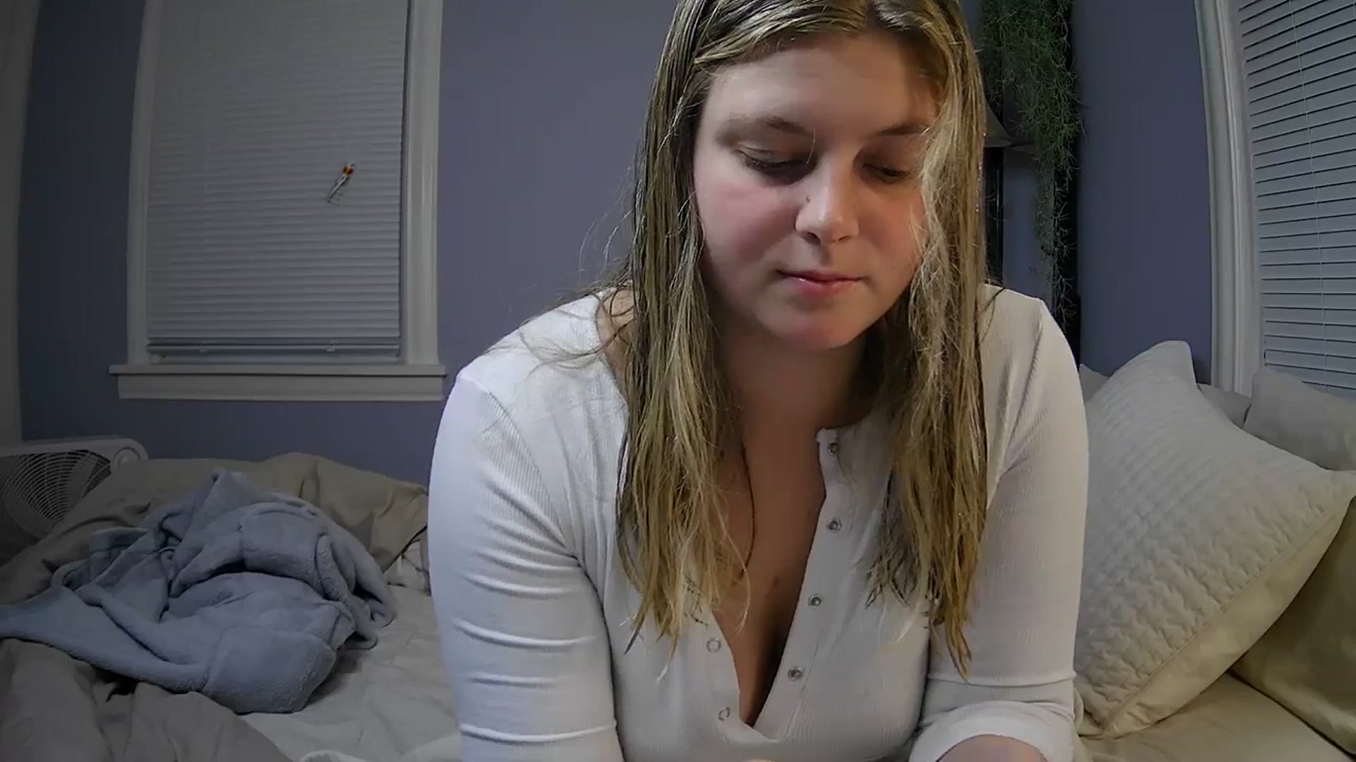 Gallery image thumbnail from Brianna8's myfreecams stream on, 09/18/2023, 23:30 image 9 of 20