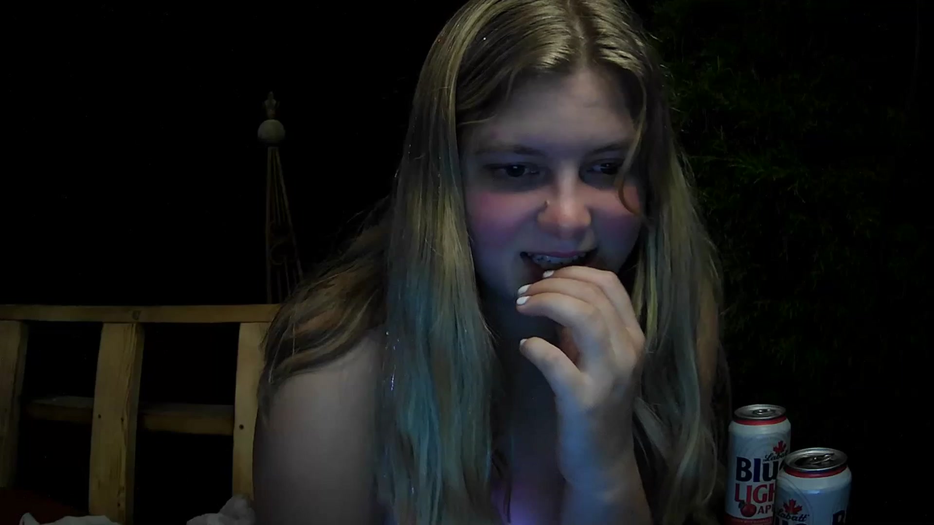 Gallery image thumbnail from Brianna8's myfreecams stream on, 09/20/2023, 01:22 image 9 of 20