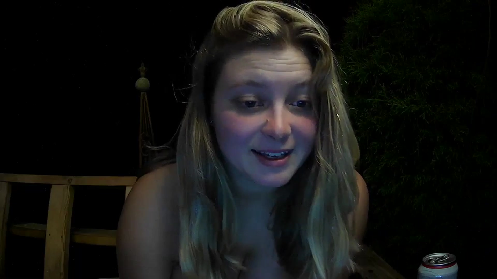 Gallery image thumbnail from Brianna8's myfreecams stream on, 09/20/2023, 01:22 image 4 of 20
