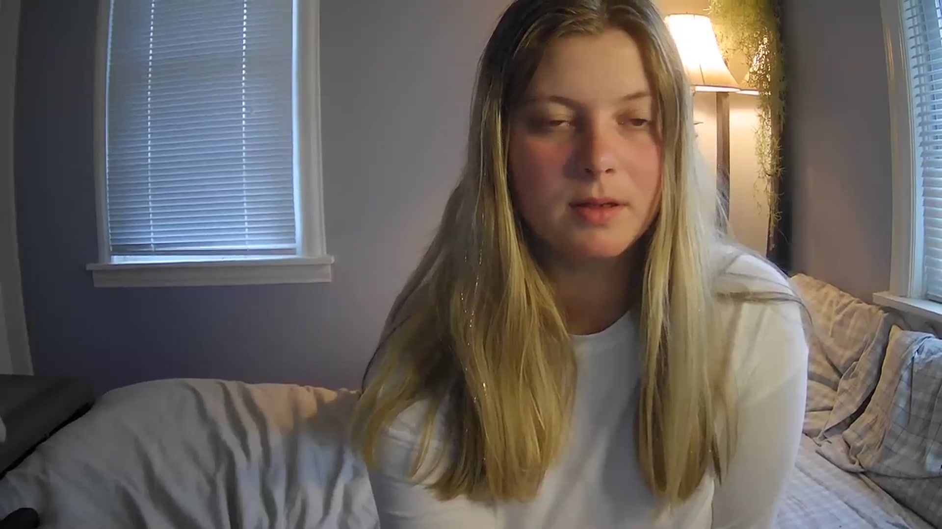 Gallery image thumbnail from Brianna8's myfreecams stream on, 01/31/2024, 21:09 image 4 of 20