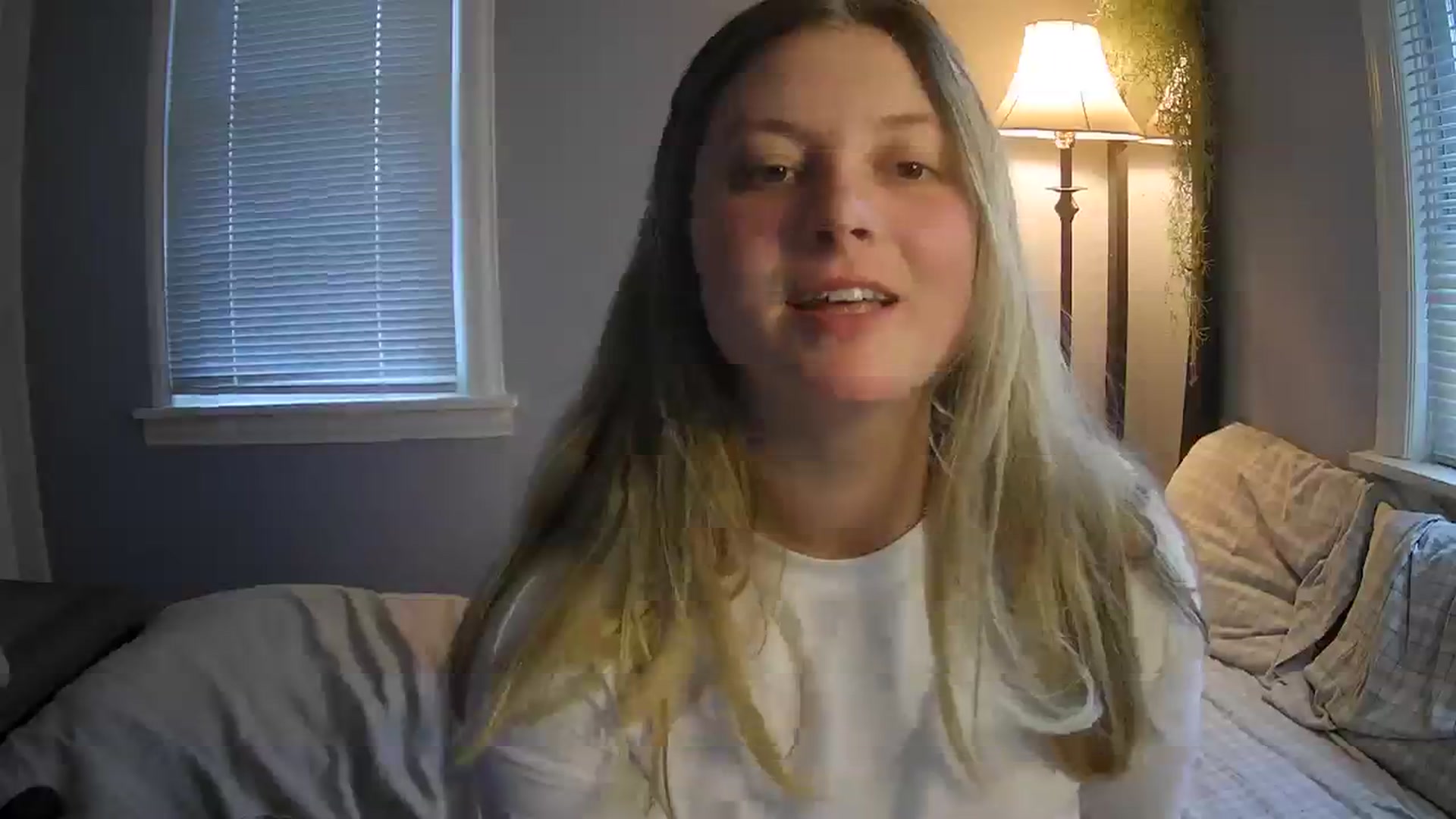Gallery image thumbnail from Brianna8's myfreecams stream on, 01/31/2024, 21:09 image 14 of 20