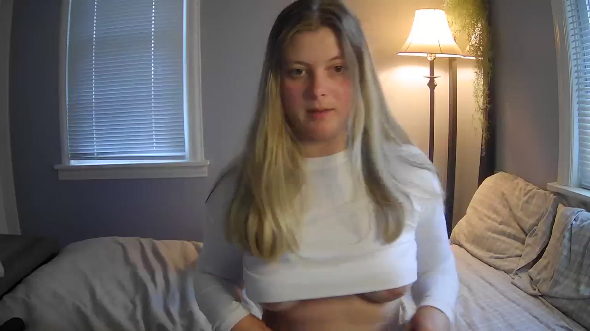 Gallery image thumbnail from Brianna8's myfreecams stream on, 01/31/2024, 21:09 image 8 of 20