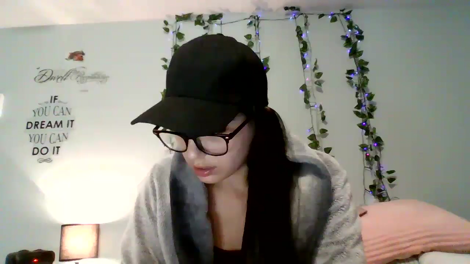 Gallery image thumbnail from BriannaBae420's myfreecams stream on, 02/04/2025, 22:05 image 18 of 20