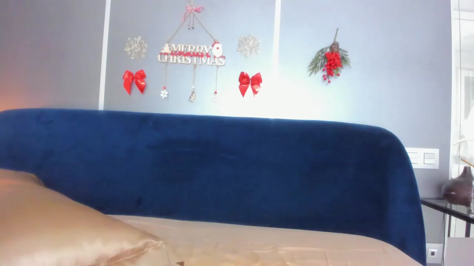 Gallery image thumbnail from BriannaHeiss's myfreecams stream on, 12/10/2022, 23:23 image 9 of 20