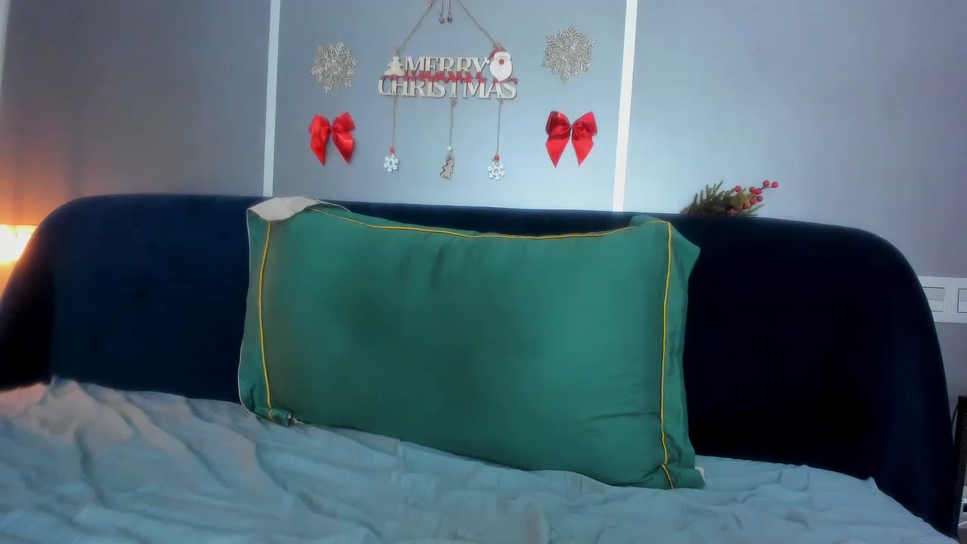 Gallery image thumbnail from BriannaHeiss's myfreecams stream on, 12/16/2022, 21:29 image 9 of 20