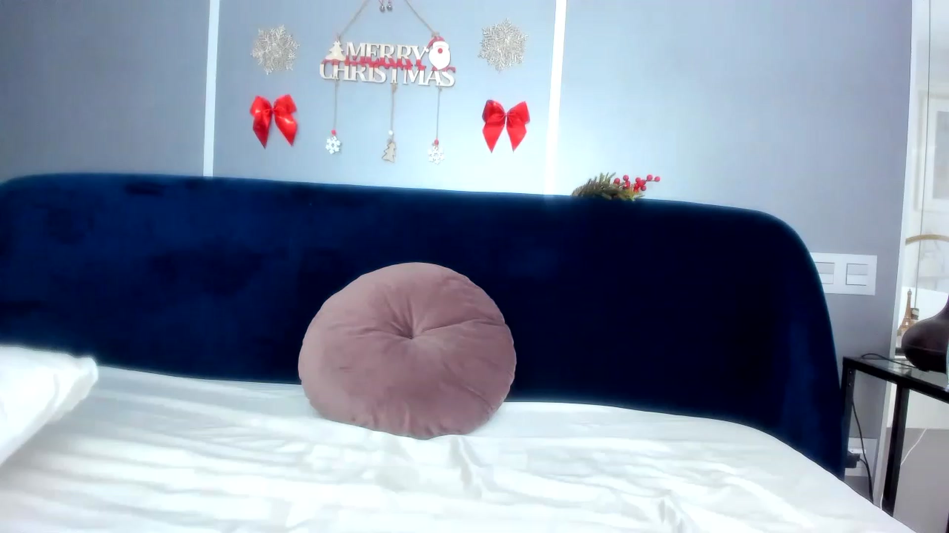 Gallery image thumbnail from BriannaHeiss's myfreecams stream on, 12/23/2022, 22:10 image 14 of 20