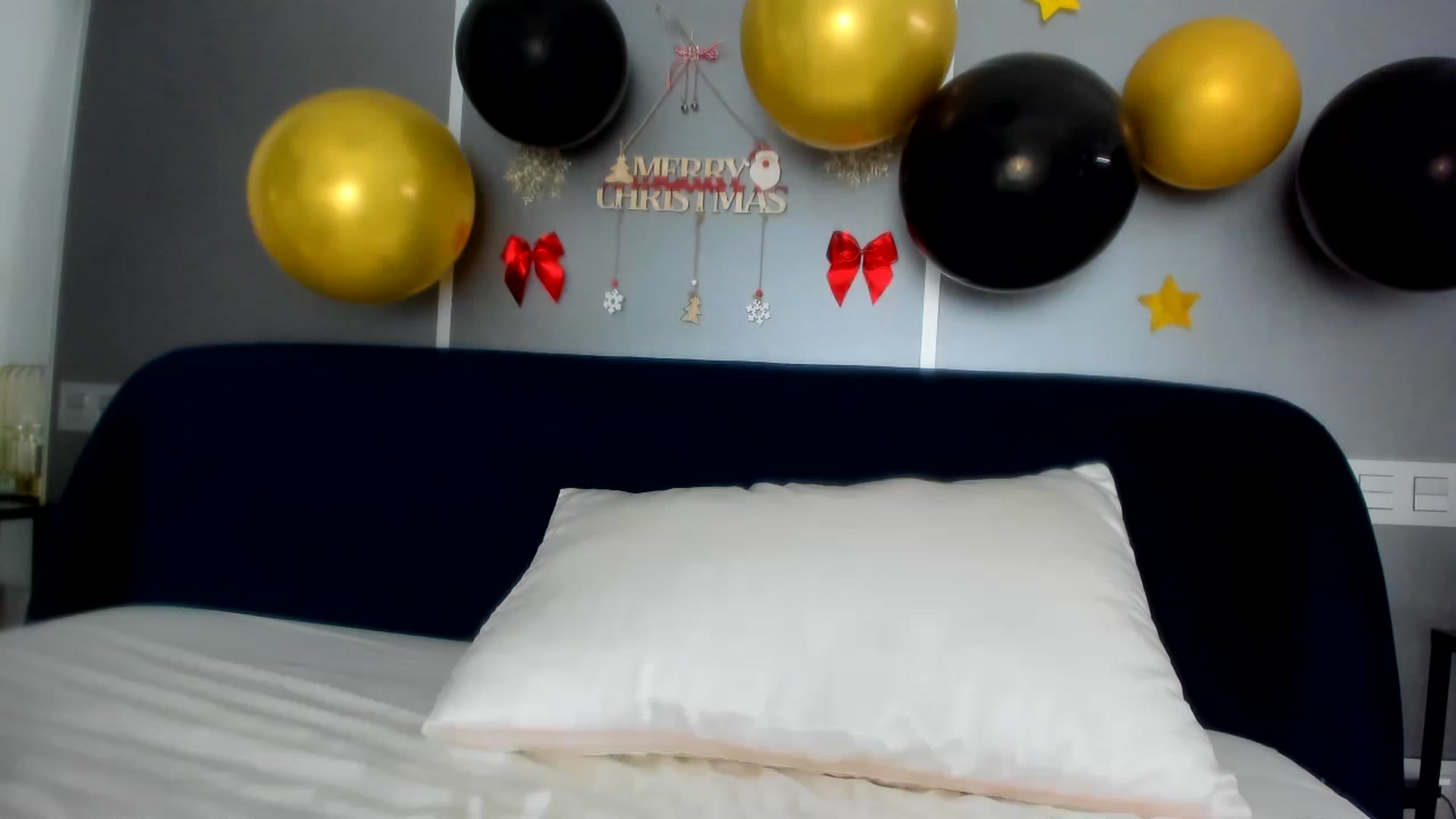Gallery image thumbnail from BriannaHeiss's myfreecams stream on, 01/03/2023, 24:32 image 7 of 20