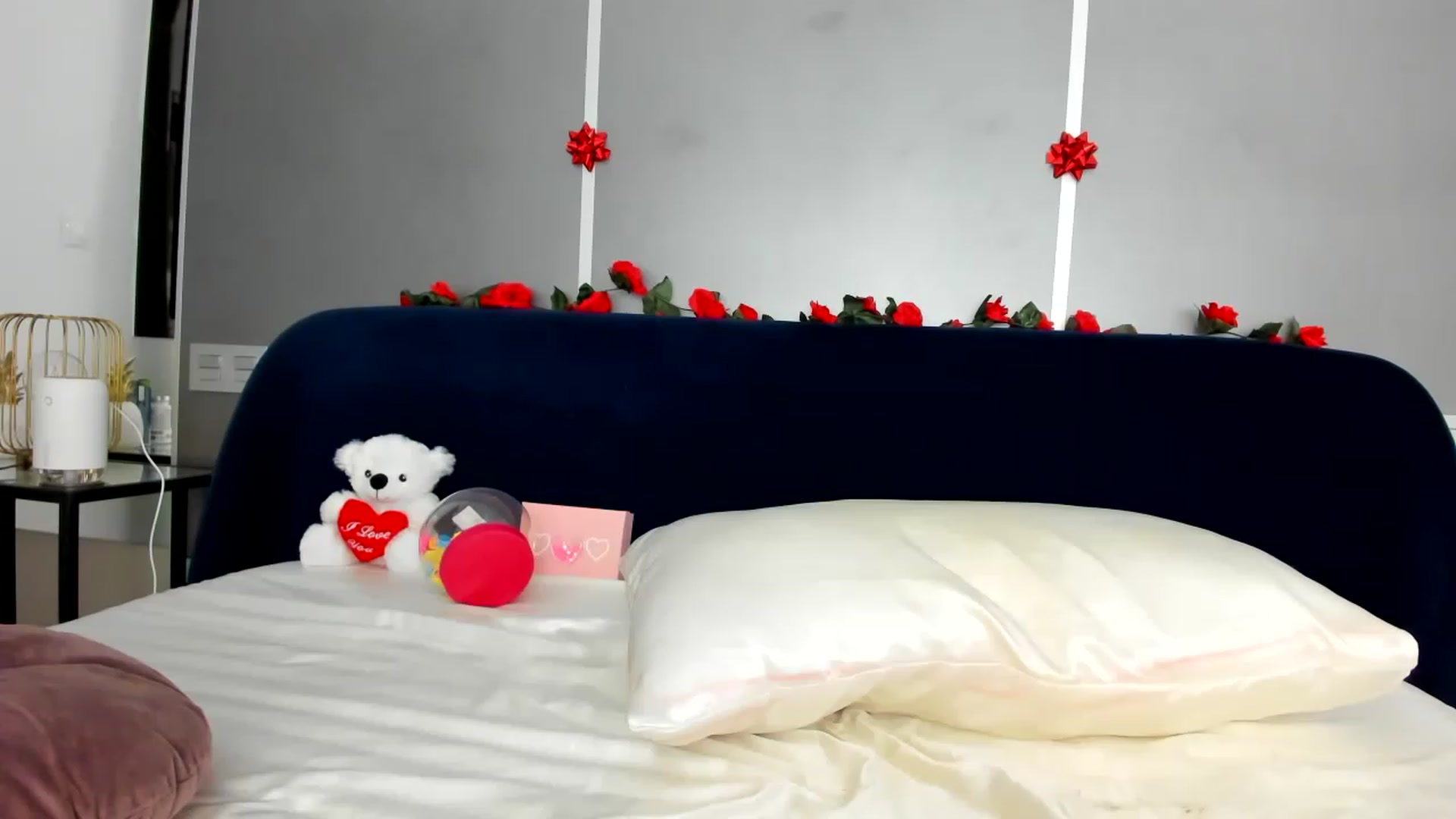 Gallery image thumbnail from BriannaHeiss's myfreecams stream on, 02/04/2023, 14:20 image 20 of 20
