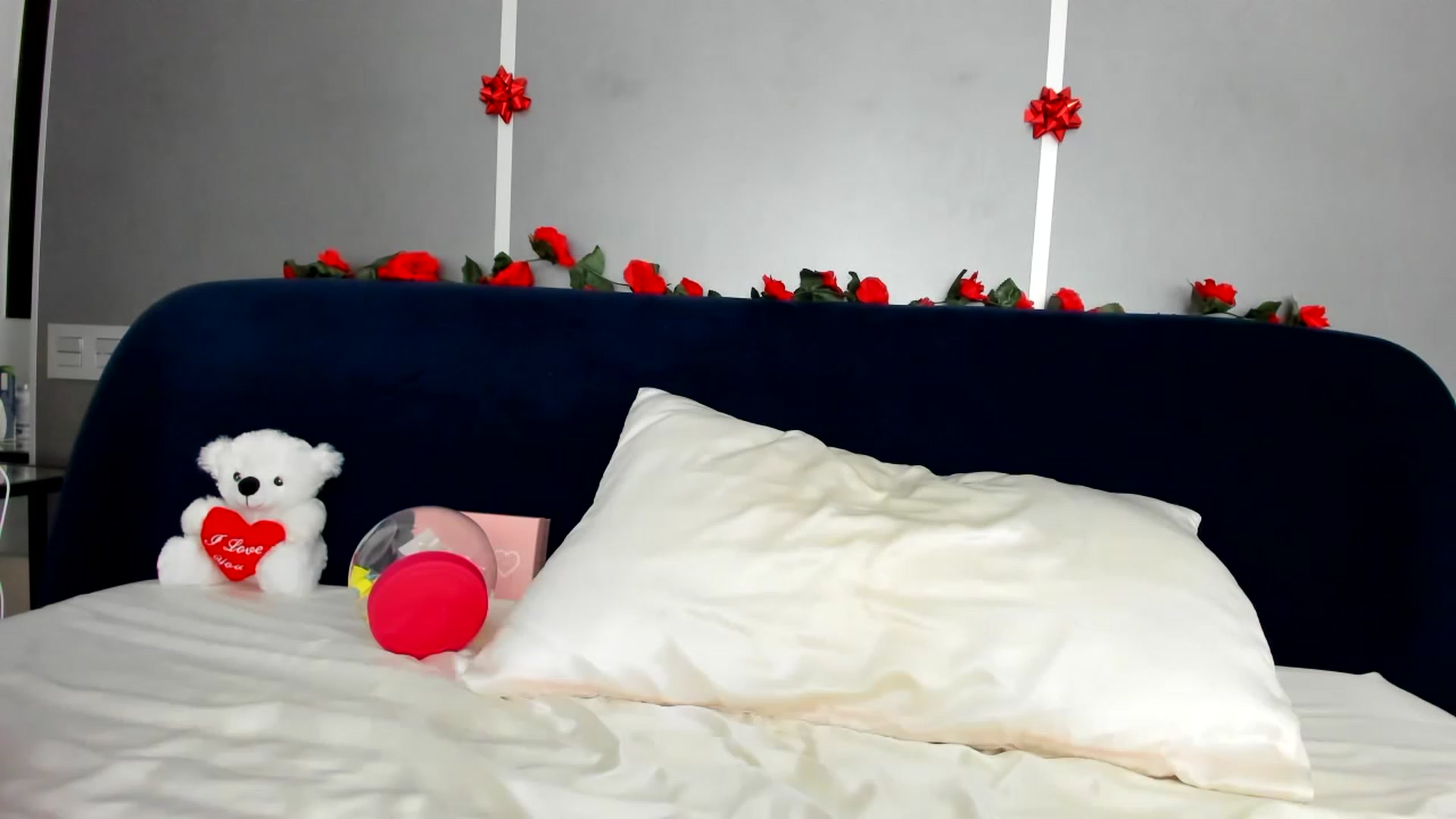 Gallery image thumbnail from BriannaHeiss's myfreecams stream on, 02/04/2023, 16:00 image 14 of 20