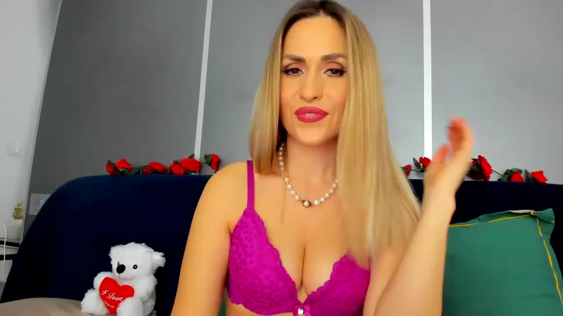 Gallery image thumbnail from BriannaHeiss's myfreecams stream on, 02/18/2023, 22:56 image 19 of 20
