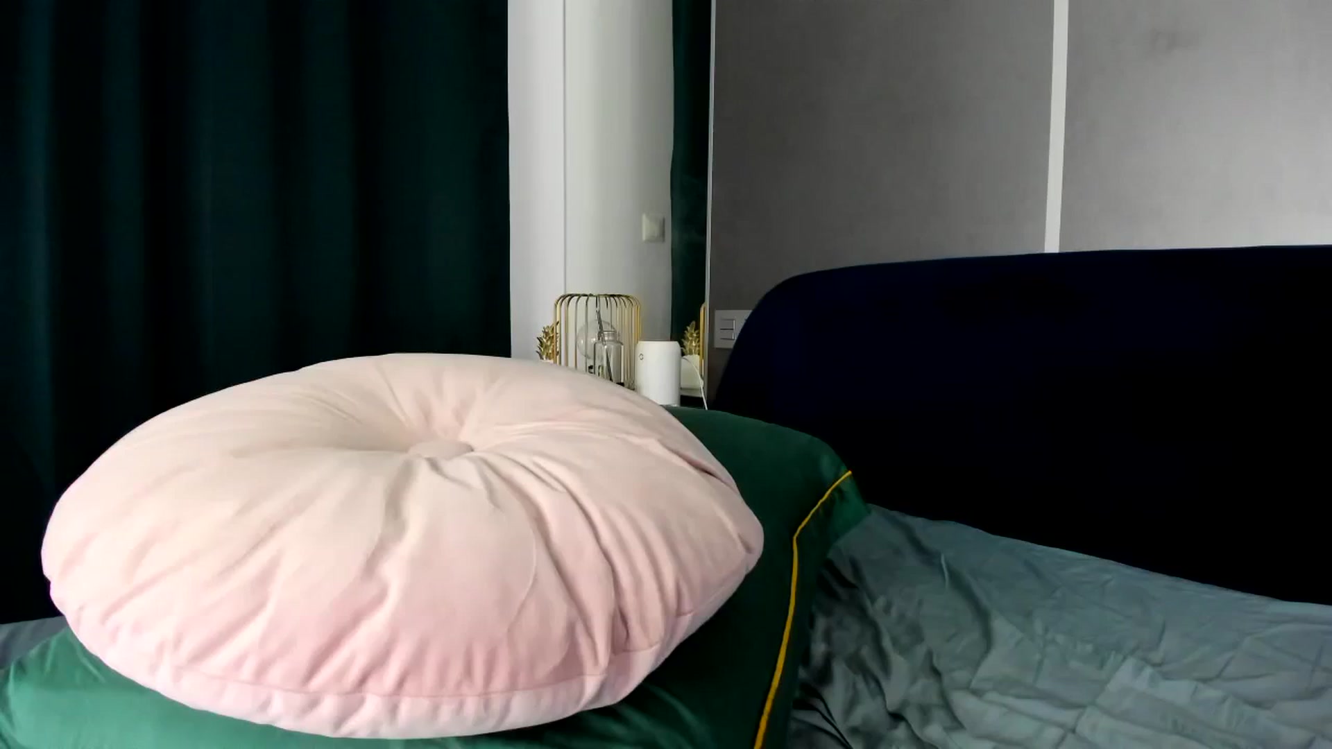 Gallery image thumbnail from BriannaHeiss's myfreecams stream on, 08/14/2023, 07:10 image 3 of 20