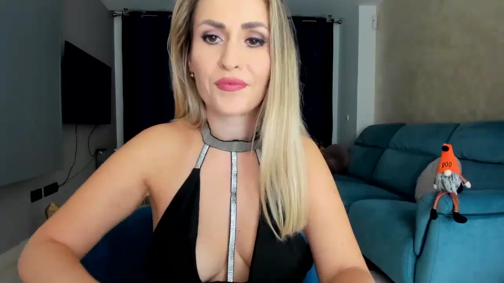 Gallery image thumbnail from BriannaHeiss's myfreecams stream on, 10/08/2023, 21:22 image 6 of 20