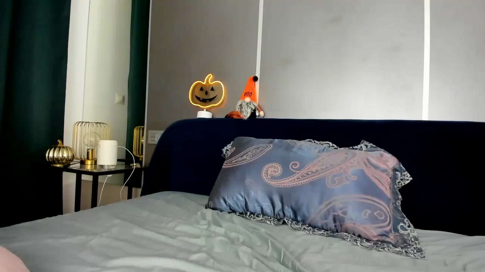 Gallery image thumbnail from BriannaHeiss's myfreecams stream on, 10/15/2023, 20:47 image 12 of 20