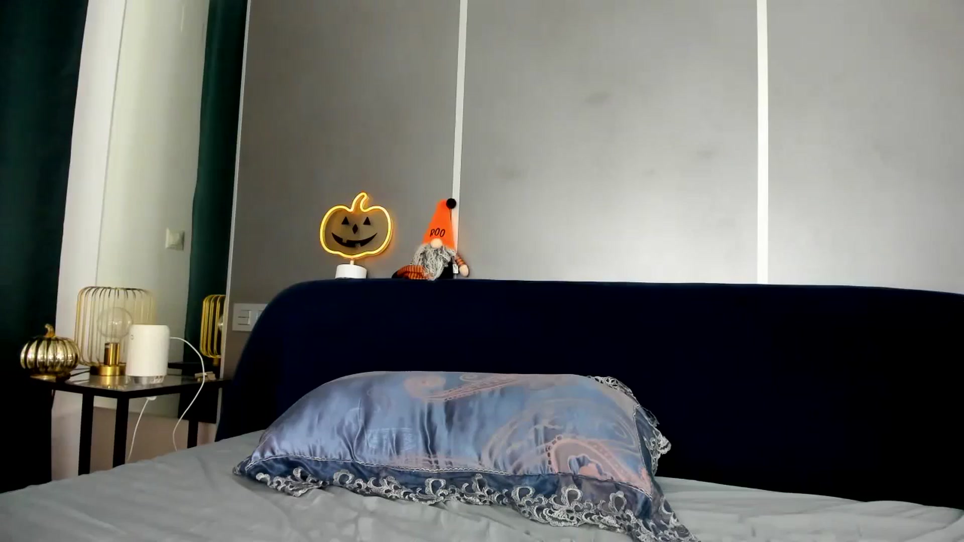 Gallery image thumbnail from BriannaHeiss's myfreecams stream on, 10/15/2023, 21:51 image 10 of 20