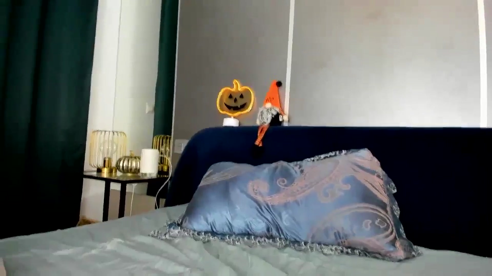 Gallery image thumbnail from BriannaHeiss's myfreecams stream on, 10/18/2023, 22:28 image 10 of 20