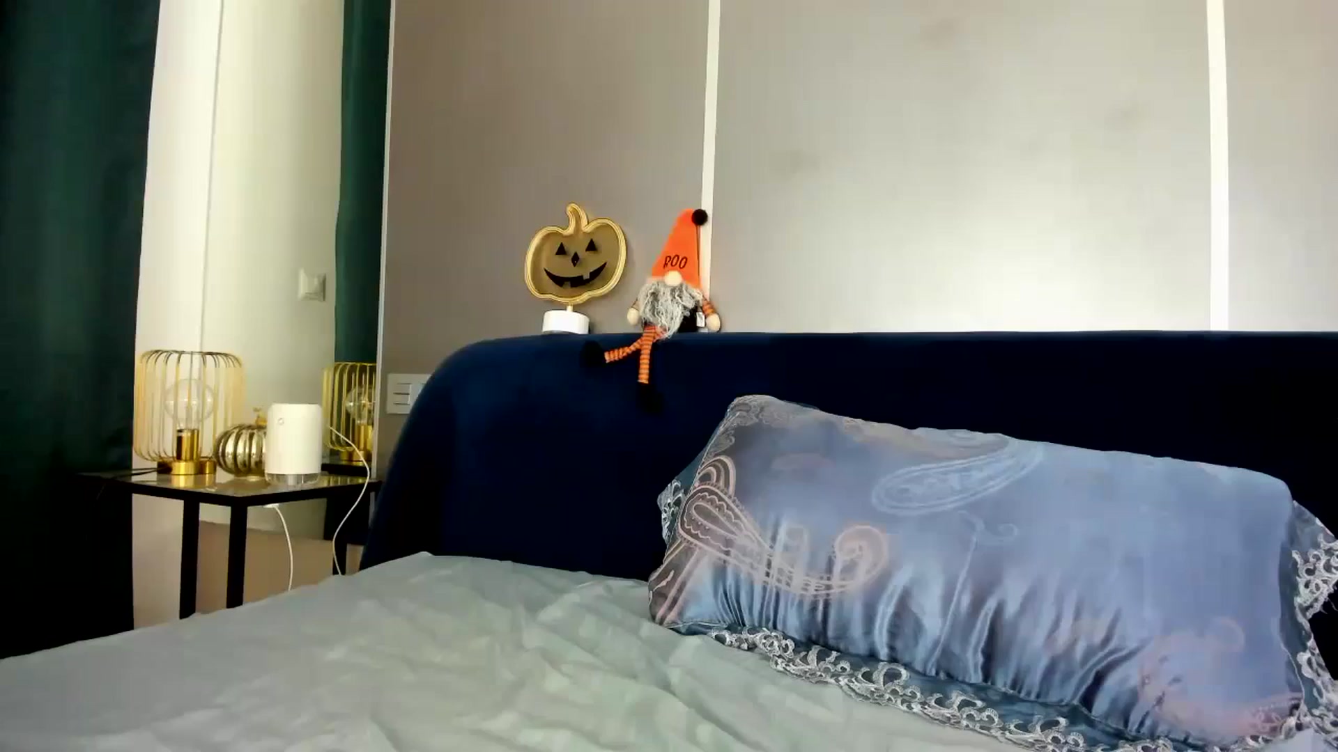 Gallery image thumbnail from BriannaHeiss's myfreecams stream on, 10/20/2023, 23:32 image 1 of 20
