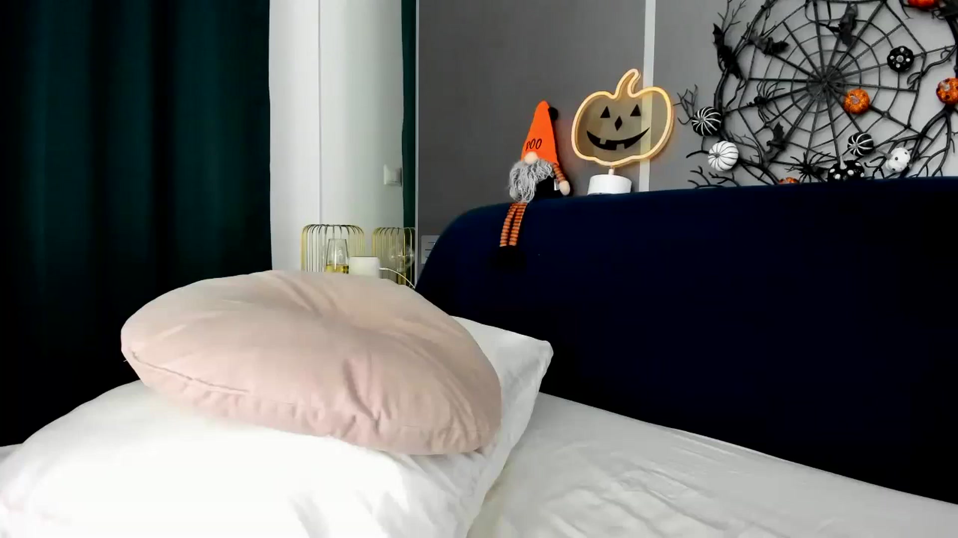 Gallery image thumbnail from BriannaHeiss's myfreecams stream on, 10/24/2023, 23:15 image 10 of 20