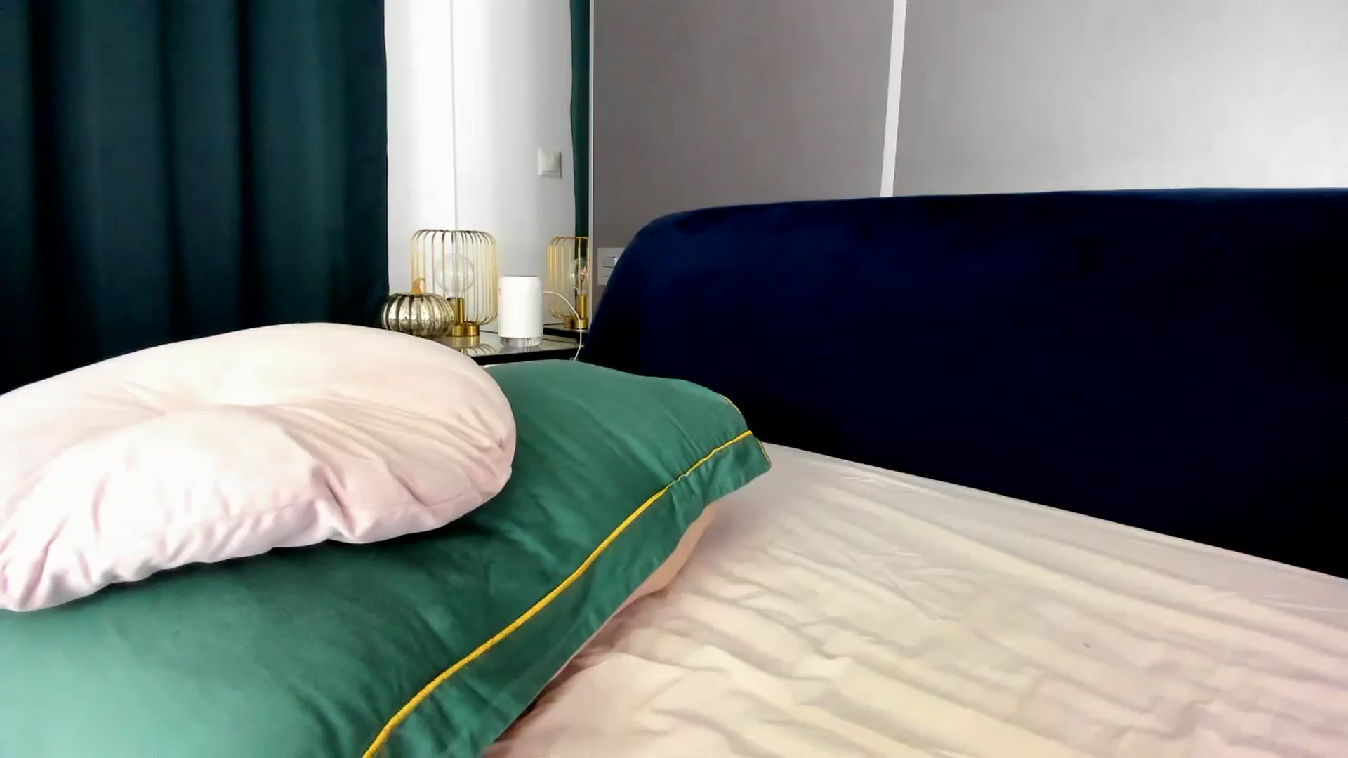 Gallery image thumbnail from BriannaHeiss's myfreecams stream on, 11/11/2023, 22:41 image 4 of 20
