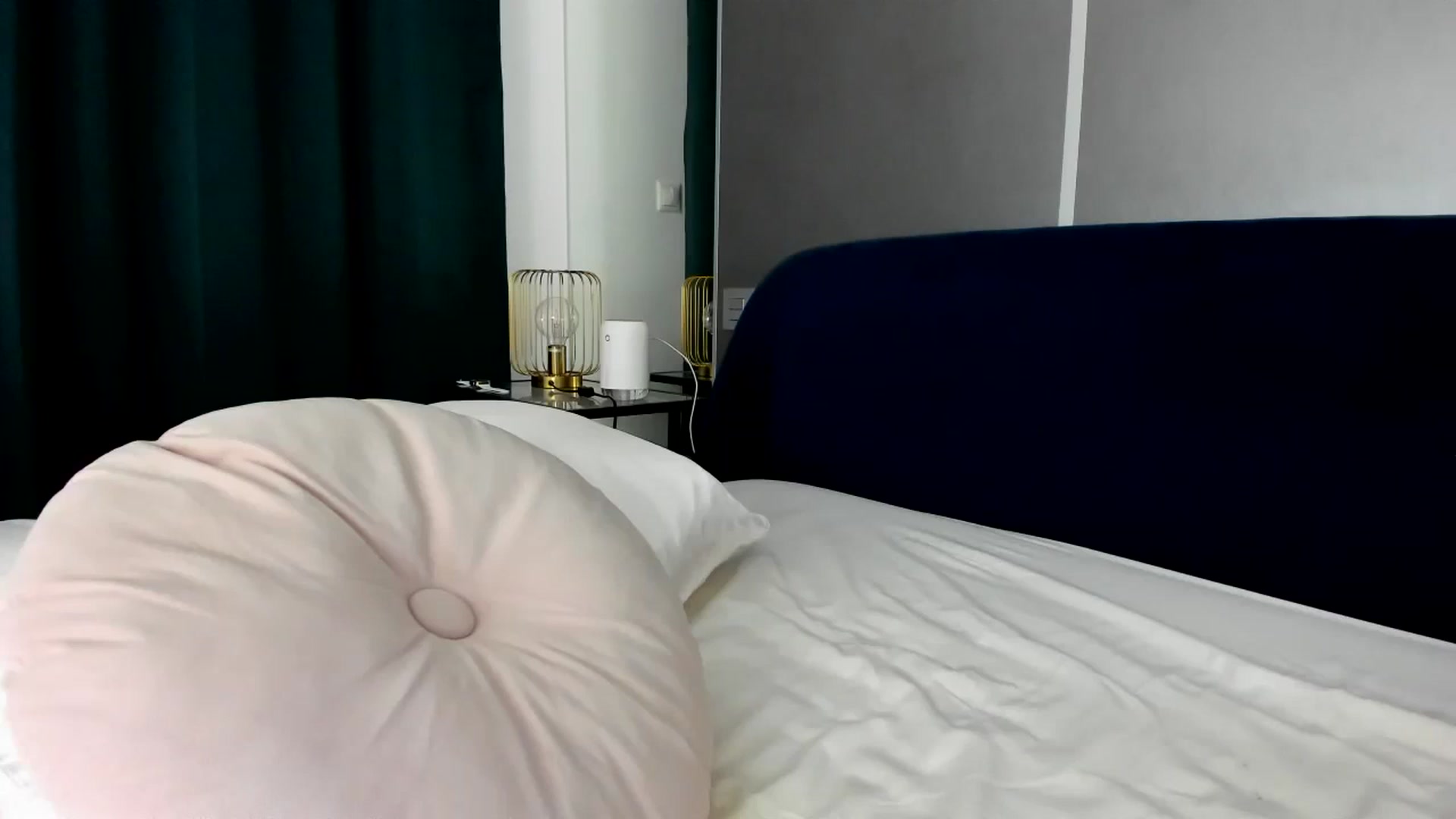 Gallery image thumbnail from BriannaHeiss's myfreecams stream on, 11/22/2023, 23:51 image 3 of 20