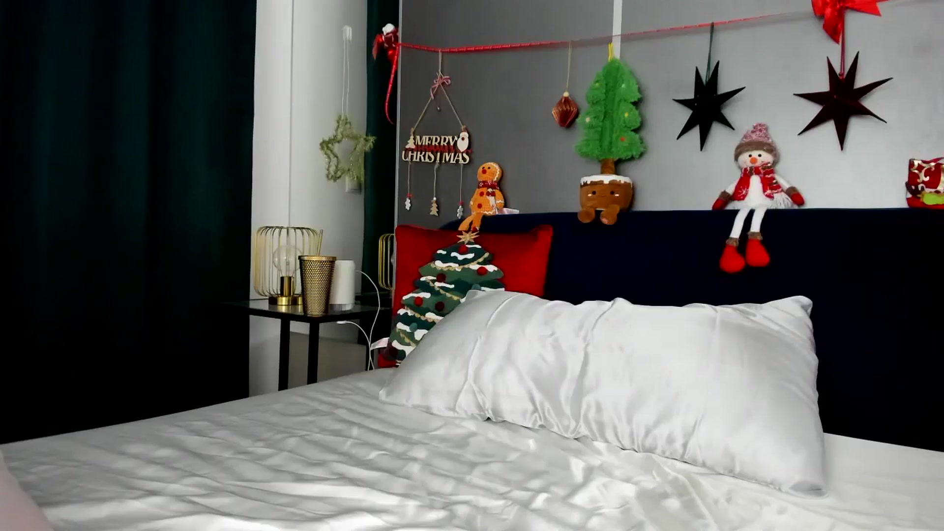 Gallery image thumbnail from BriannaHeiss's myfreecams stream on, 11/27/2023, 24:03 image 15 of 20