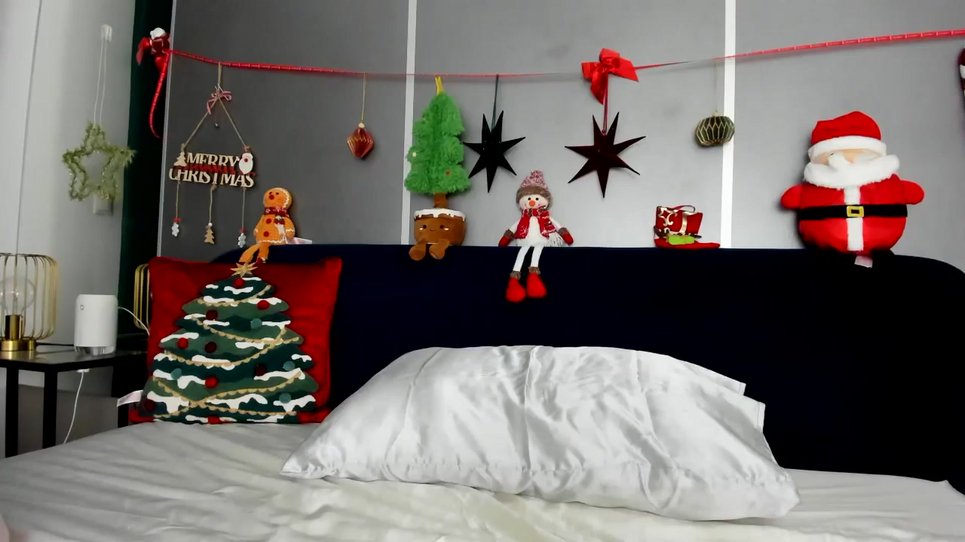 Gallery image thumbnail from BriannaHeiss's myfreecams stream on, 11/27/2023, 21:59 image 1 of 20