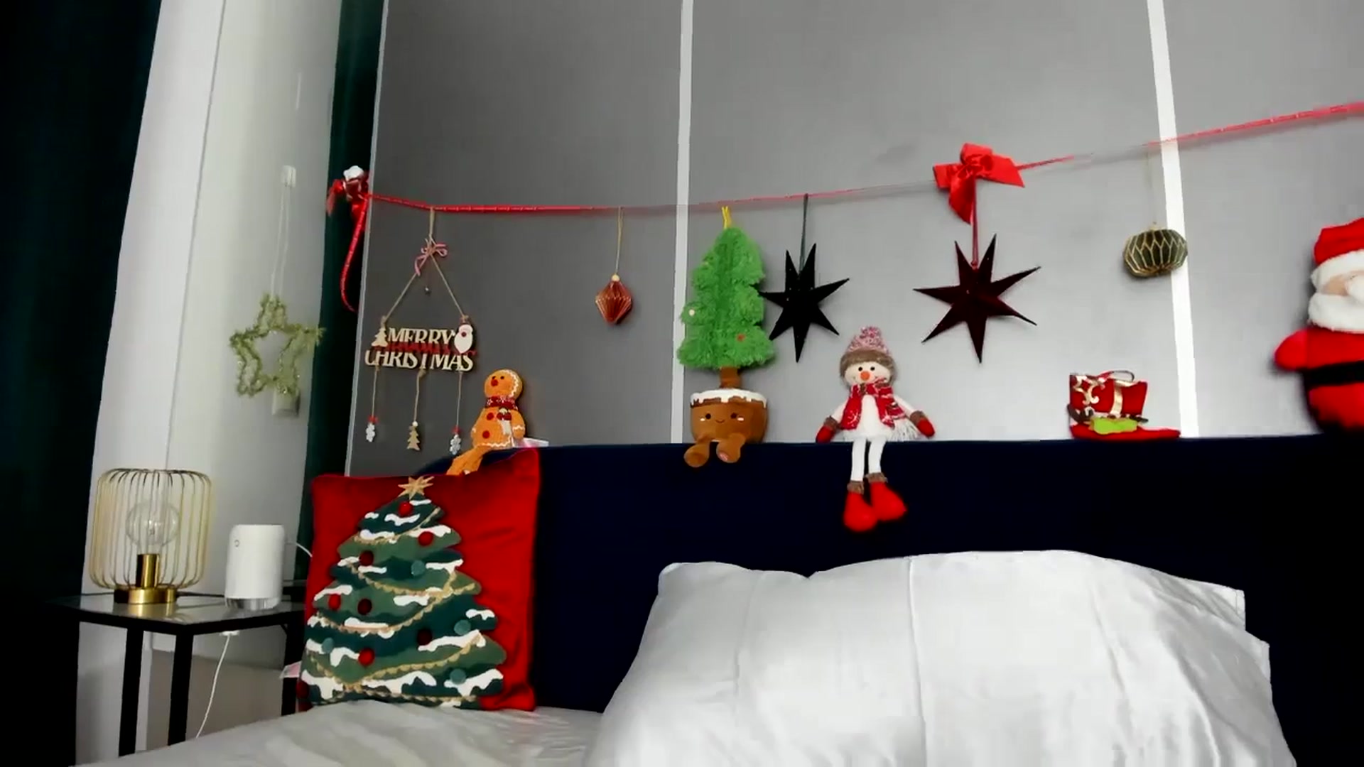 Gallery image thumbnail from BriannaHeiss's myfreecams stream on, 11/28/2023, 24:43 image 11 of 20
